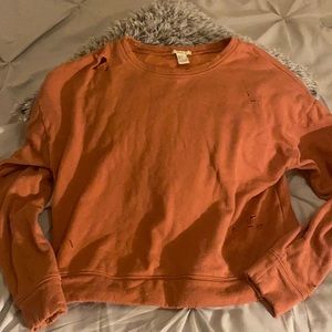 Distressed sweatshirt🌸🌺